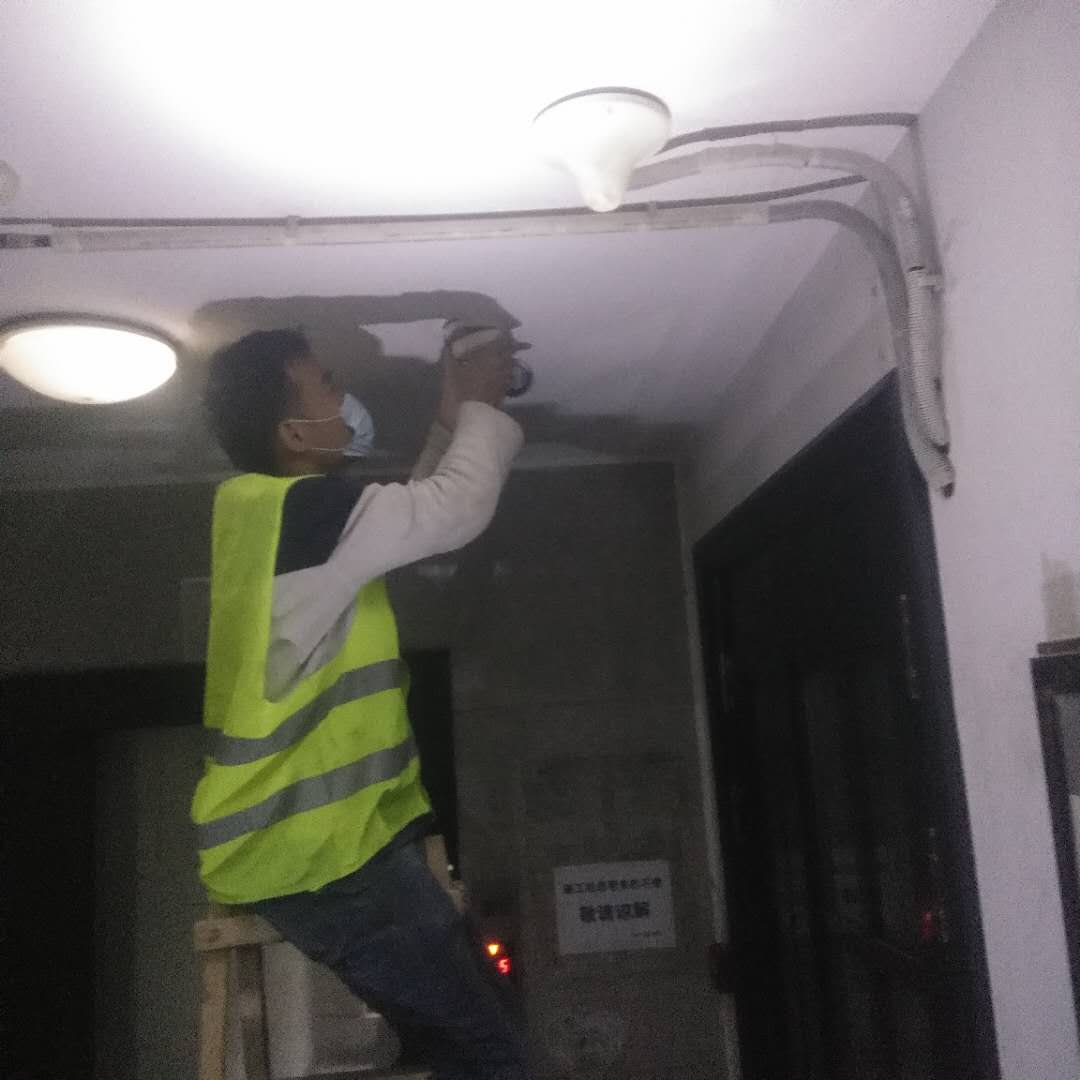 北京朝陽百子灣某餐飲店煙感如何使用，煙感移位與消防面積有關(guān)嗎？